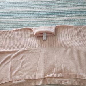 Elegant Off-the-Shoulder Pink Sweater